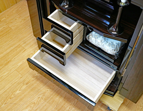 Soka Gakkai Furniture-style Buddhist Altar "Kagayaki" Available in 3 colors Made in Japan Specially designed for permanent Gohonzon